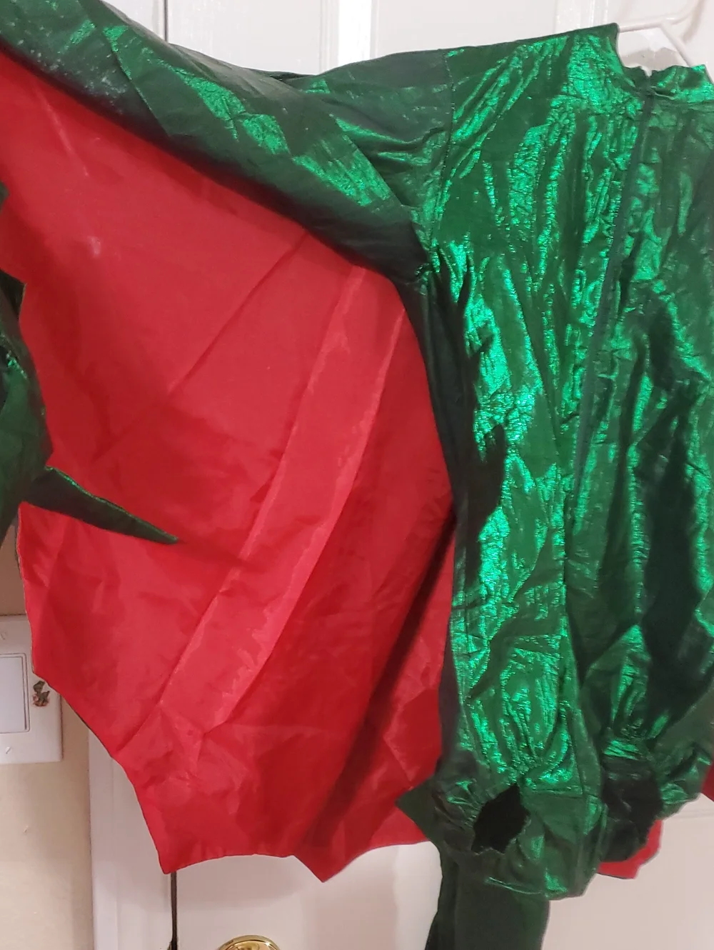 Green Dragon Kids Costume Cape with Tail - Unbranded  8-10 Years